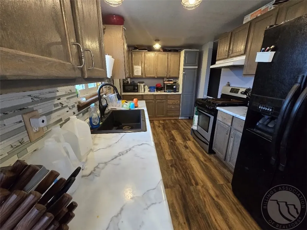 916 Wyoming Avenue Baker MT 59313