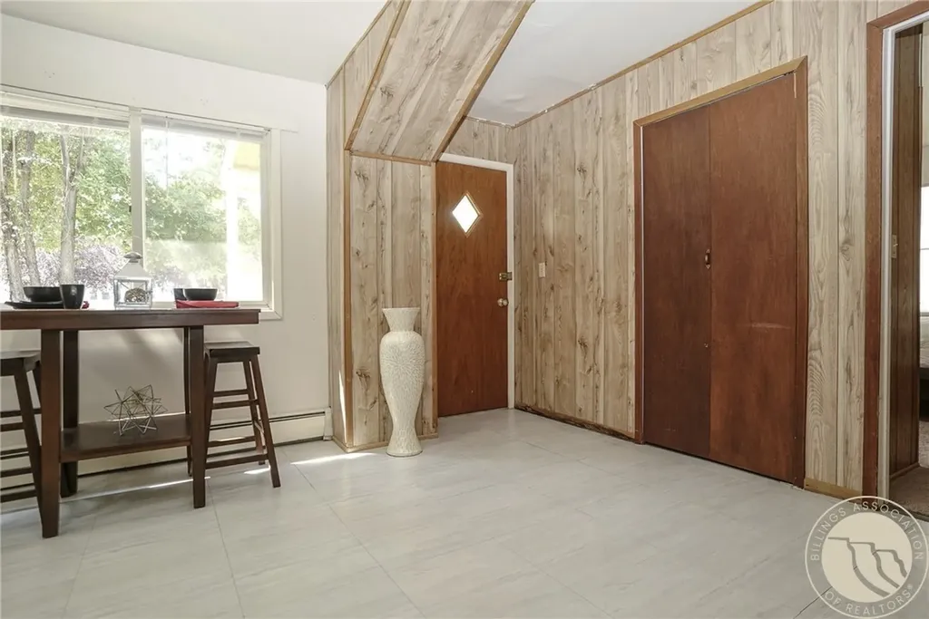209 S 2nd Bridger MT 59014