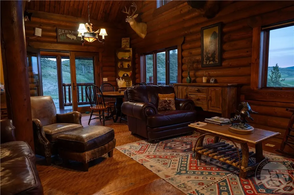 2887 Piper Cutoff S Lewistown MT 59457