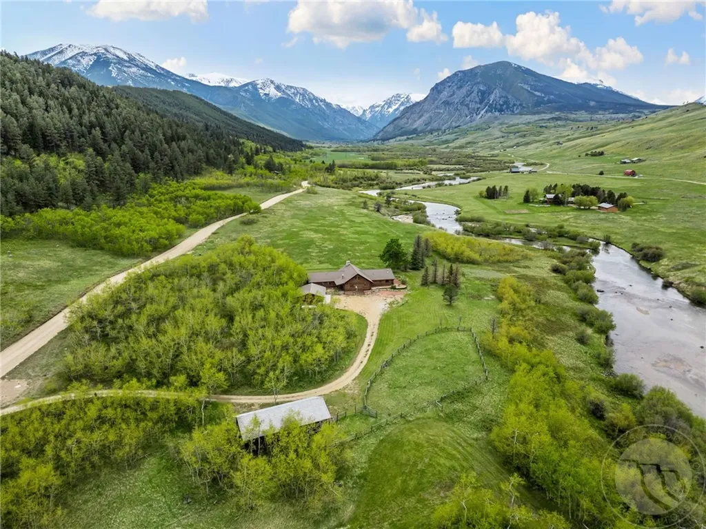 390 E Rosebud Road Roscoe MT 59071