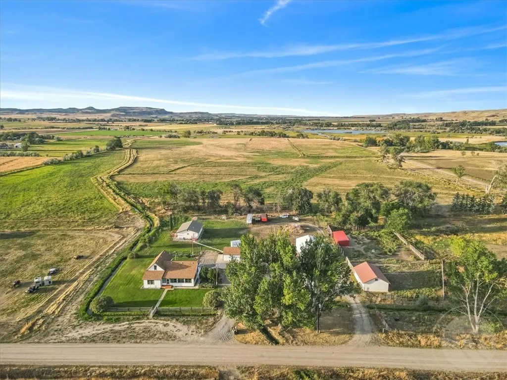 41 Teesdale Lane Bridger MT 59014