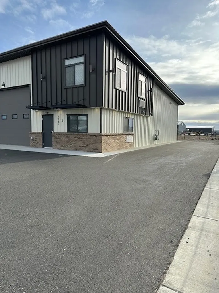 707 Wagon Trail E. - Nnn Lease Listing Billings MT 59106