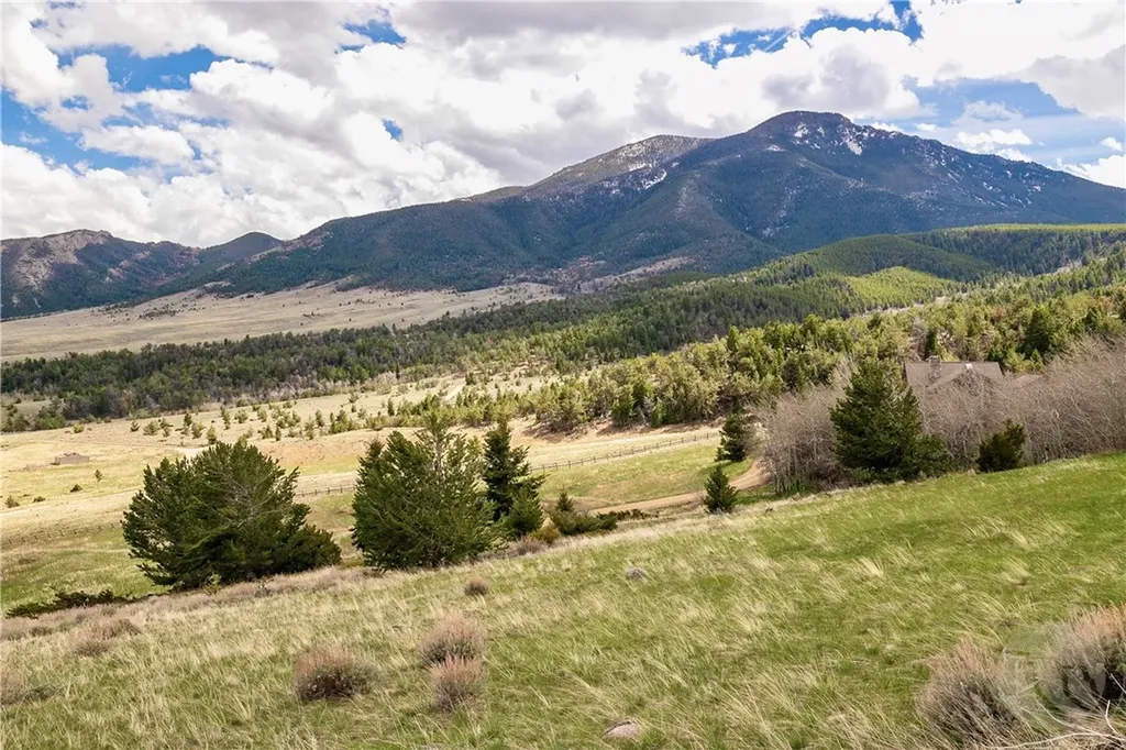 198 Meeteetse Trail Road Red Lodge MT 59068
