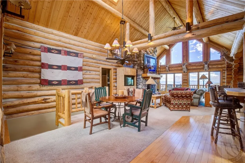 198 Meeteetse Trail Road Red Lodge MT 59068
