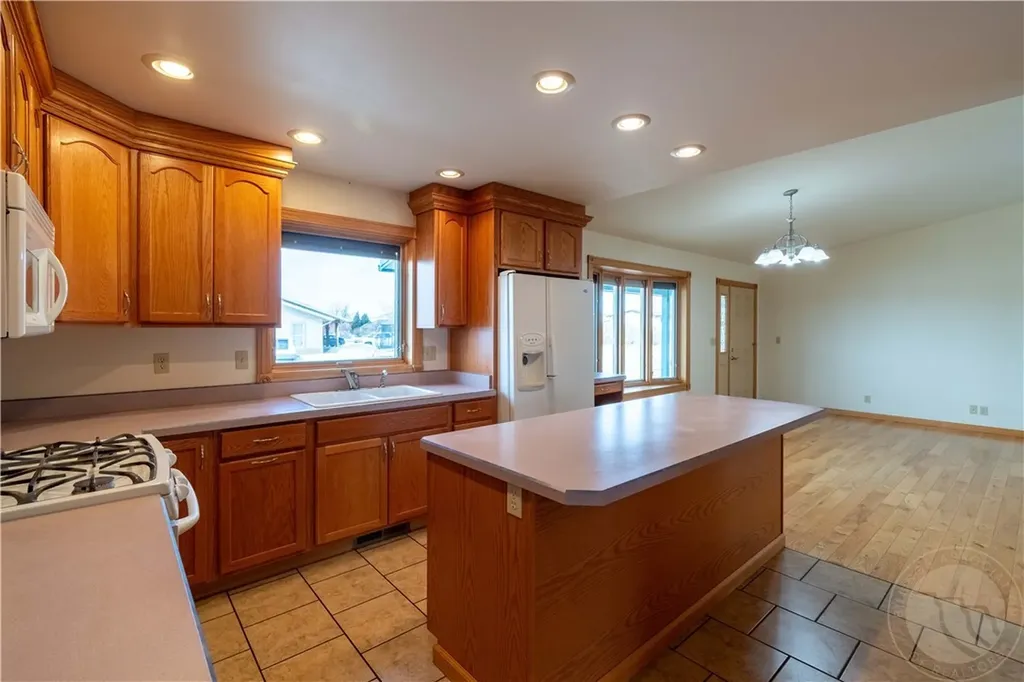 603 W 3rd Big Timber MT 59011