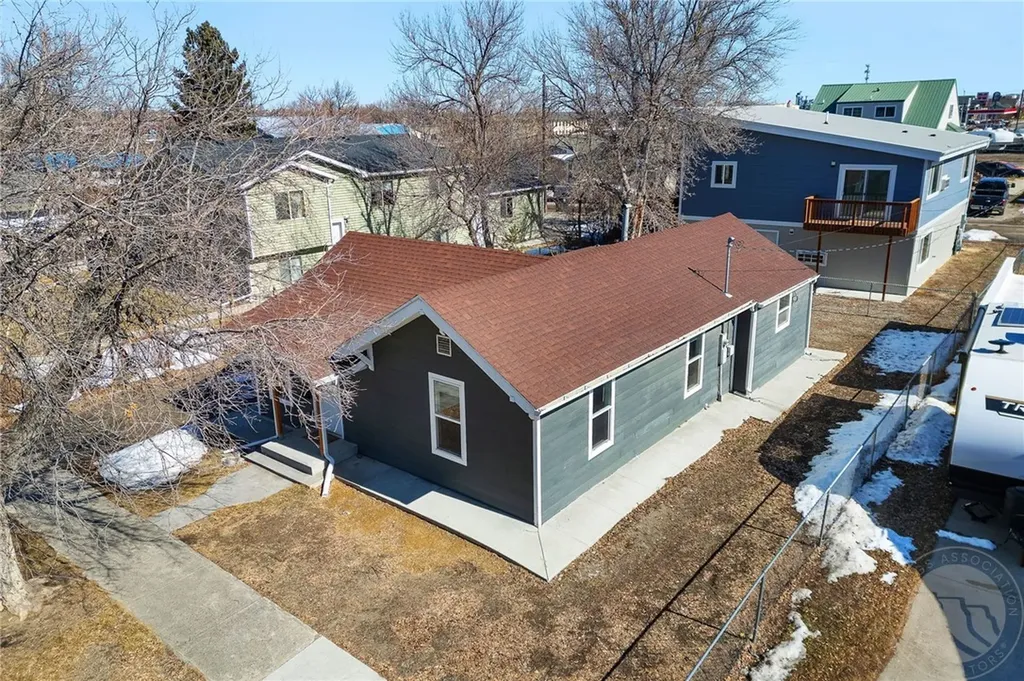 211 Woodland Avenue Laurel MT 59044