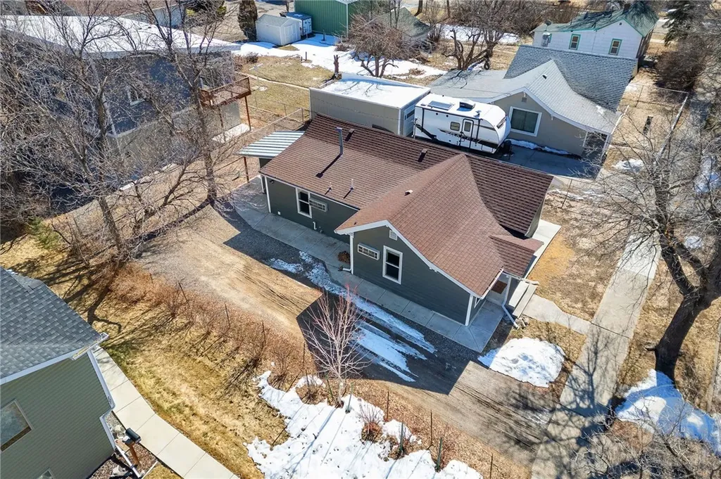 211 Woodland Avenue Laurel MT 59044