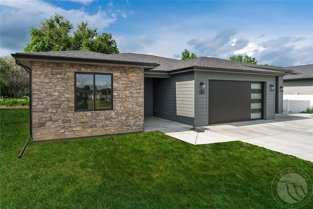 1353 Tania Circle Billings MT 59105