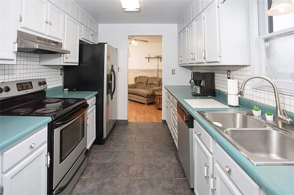 615 N Custer Avenue Hardin MT 59034