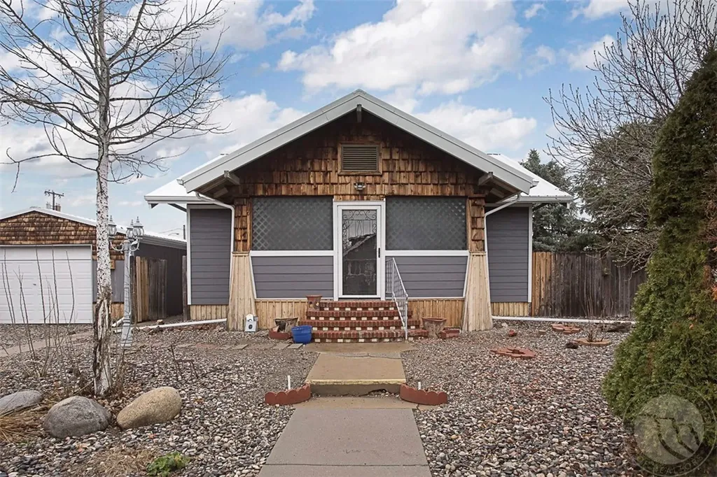 615 N Custer Avenue Hardin MT 59034