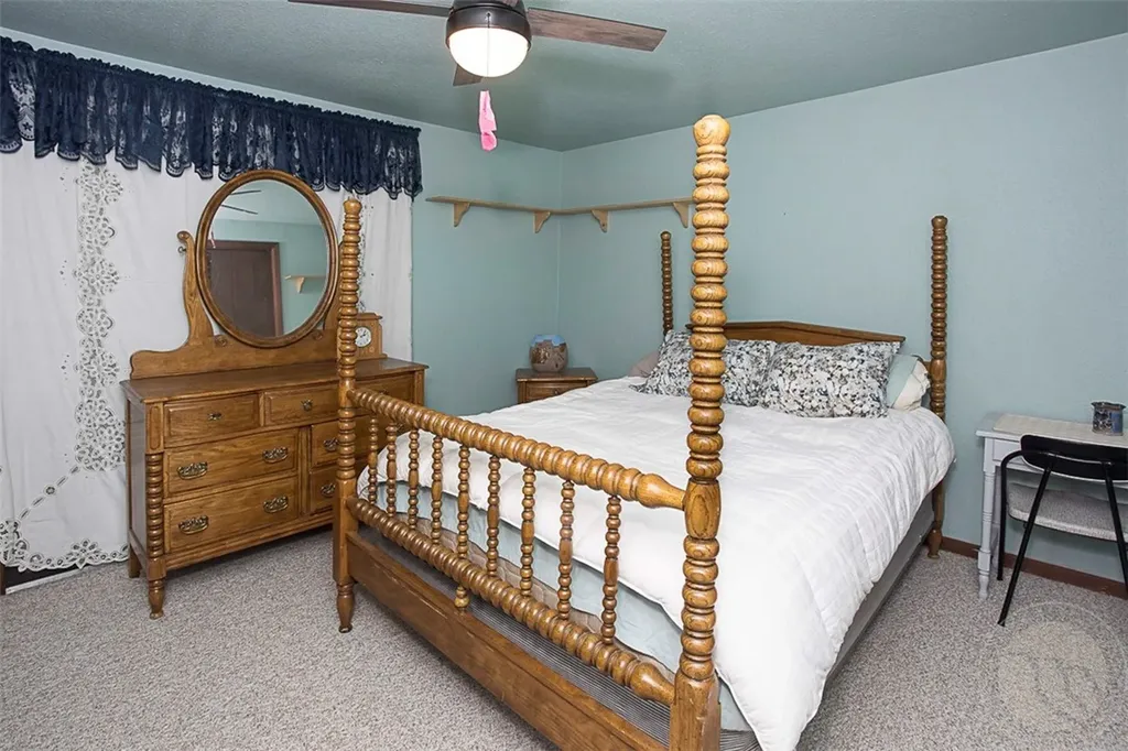 615 N Custer Avenue Hardin MT 59034