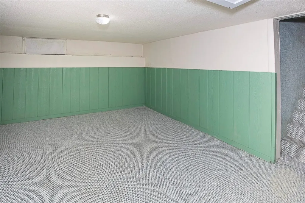 615 N Custer Avenue Hardin MT 59034