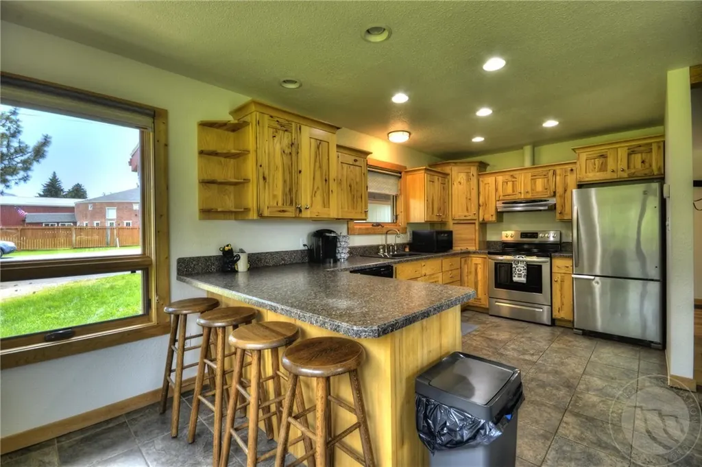 7195 Us Highway 212 Red Lodge MT 59068