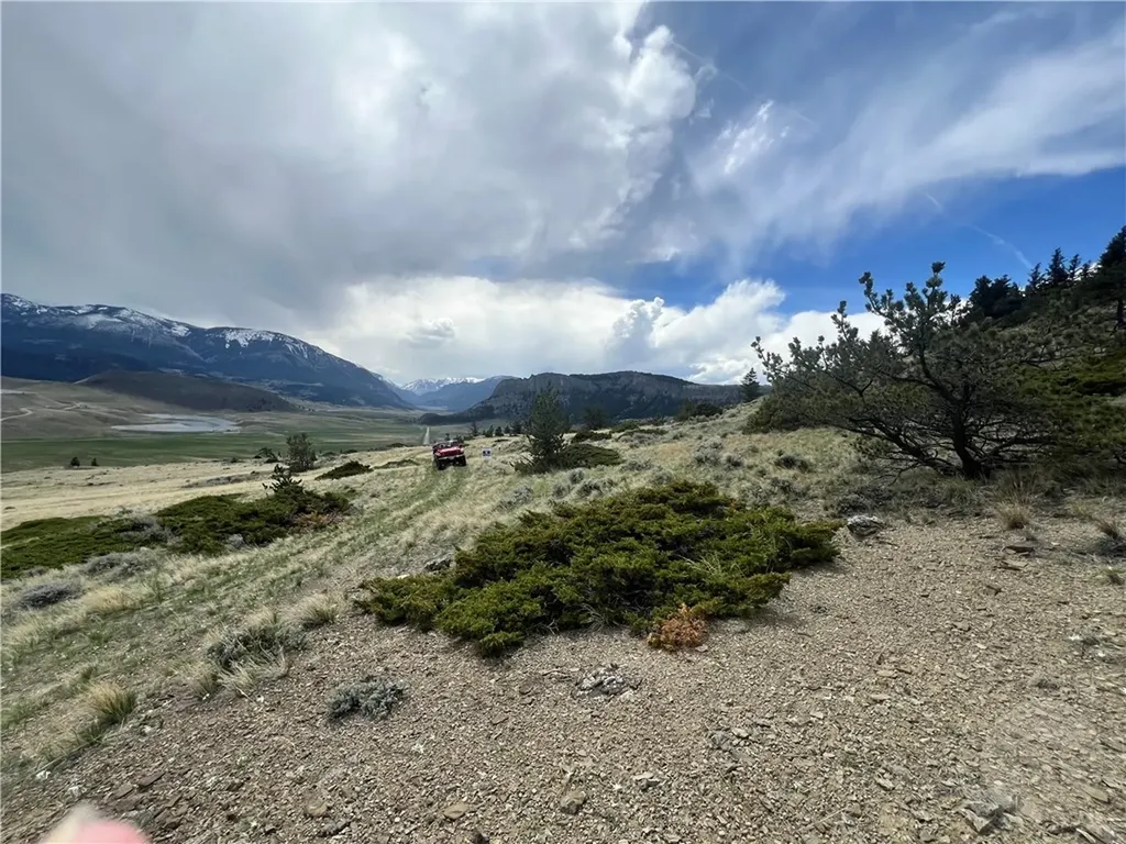 Nsn Stanley Coulee Way Nye MT 59061