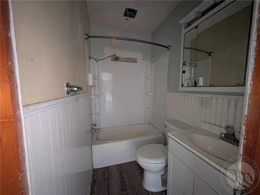 103 N Central Avenue Fairview MT 59221