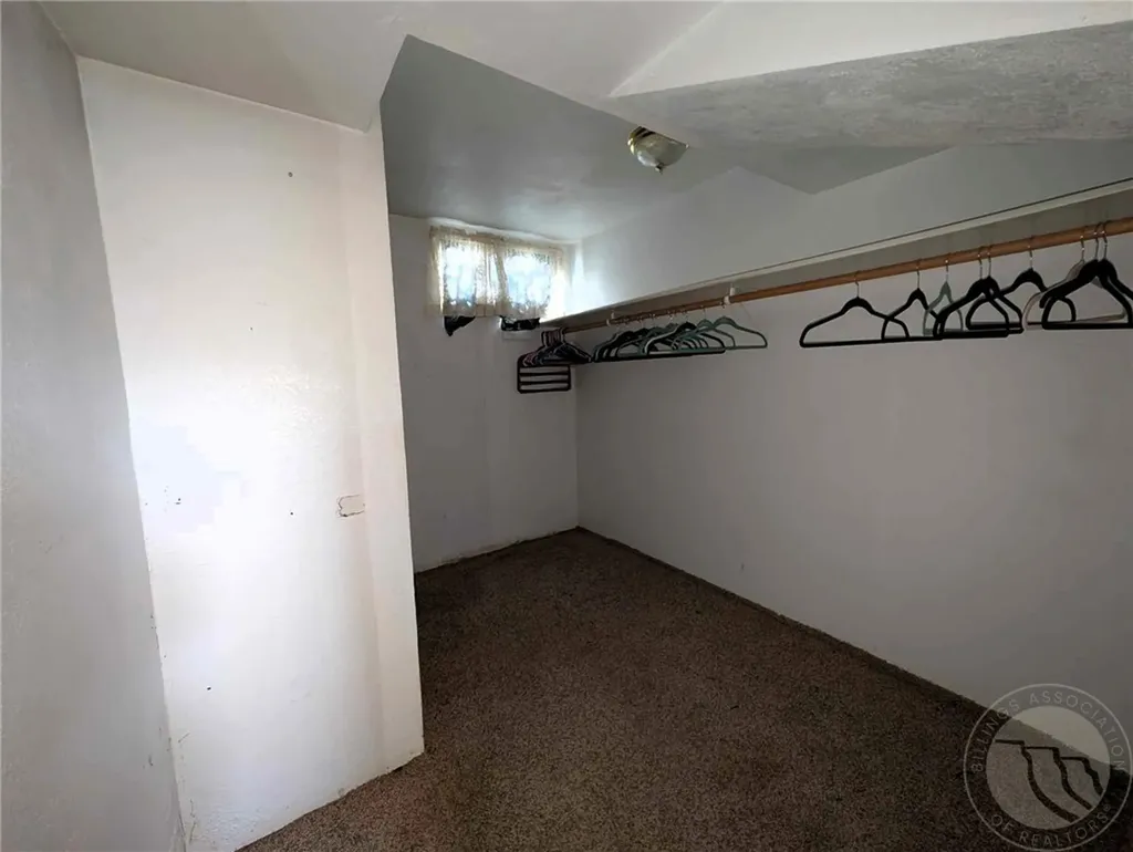 103 N Central Avenue Fairview MT 59221