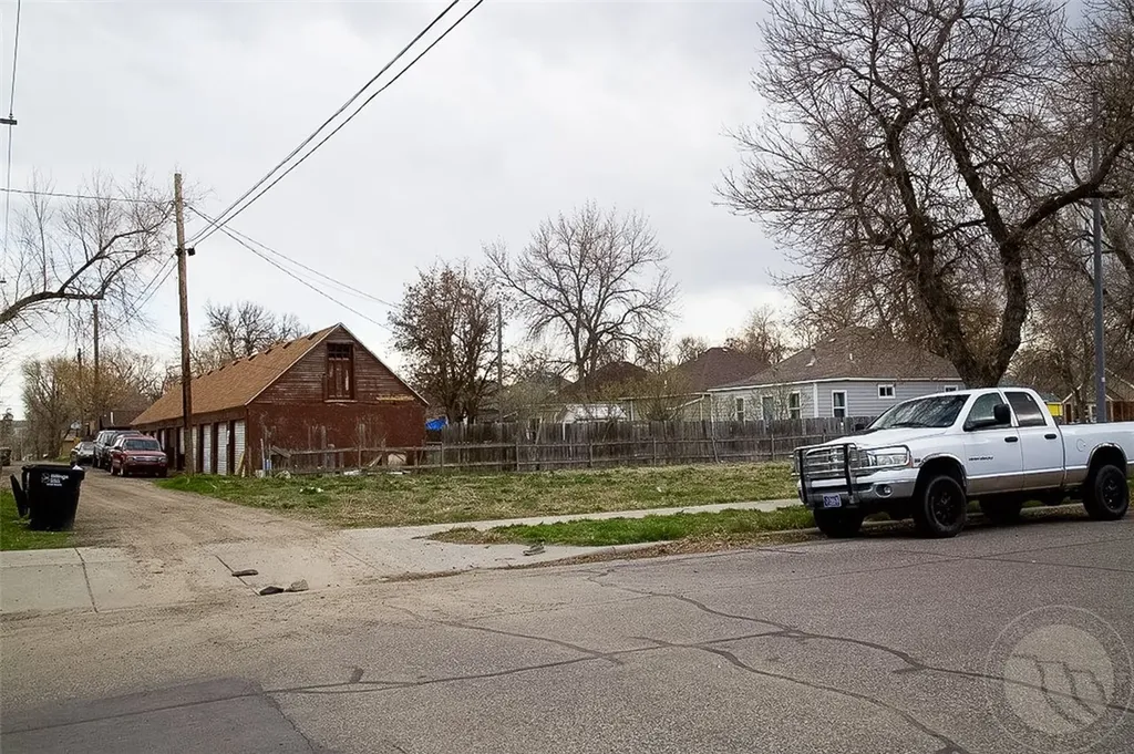 305 S 32nd Street Billings MT 59101