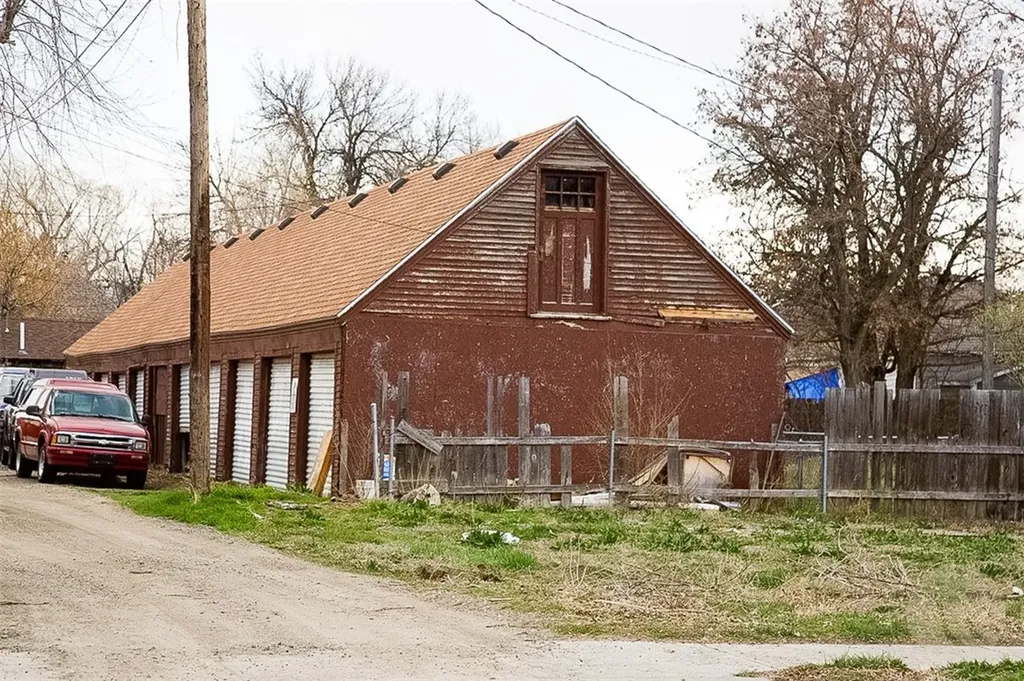 305 S 32nd Street Billings MT 59101