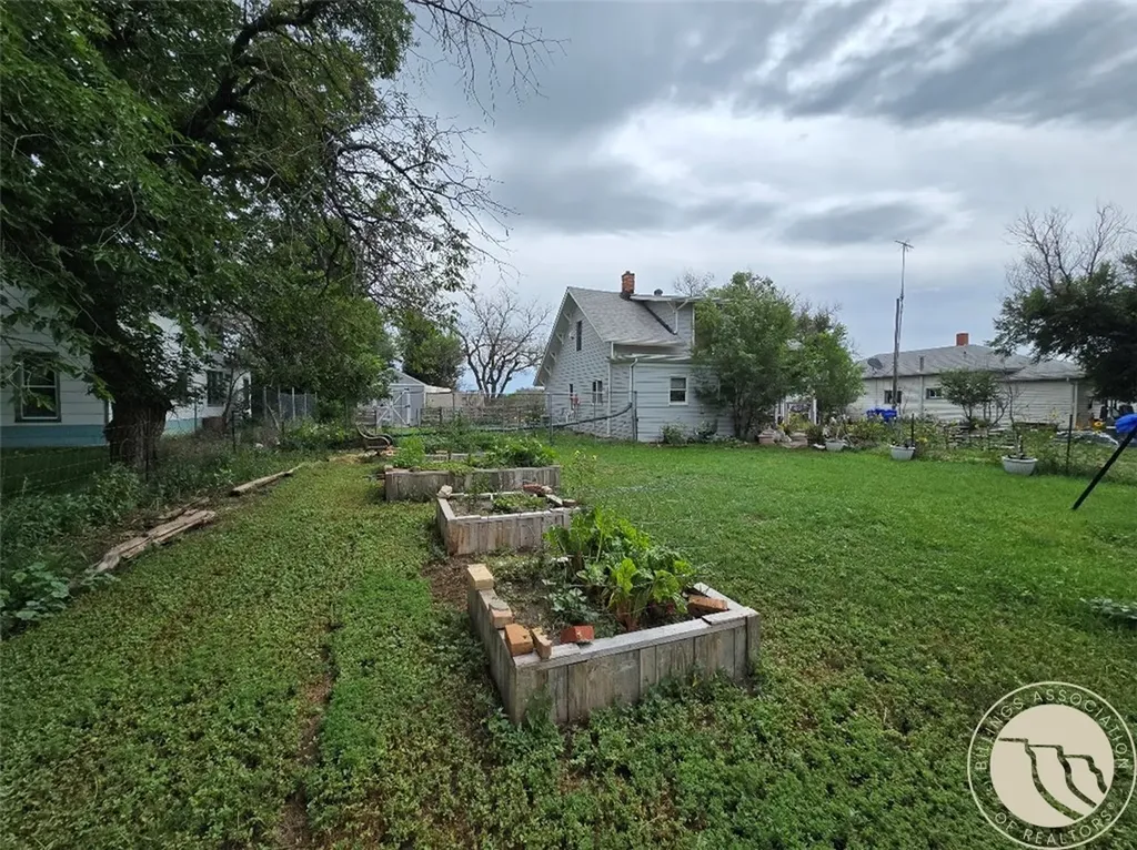 6 S 4th Street Plevna MT 59344