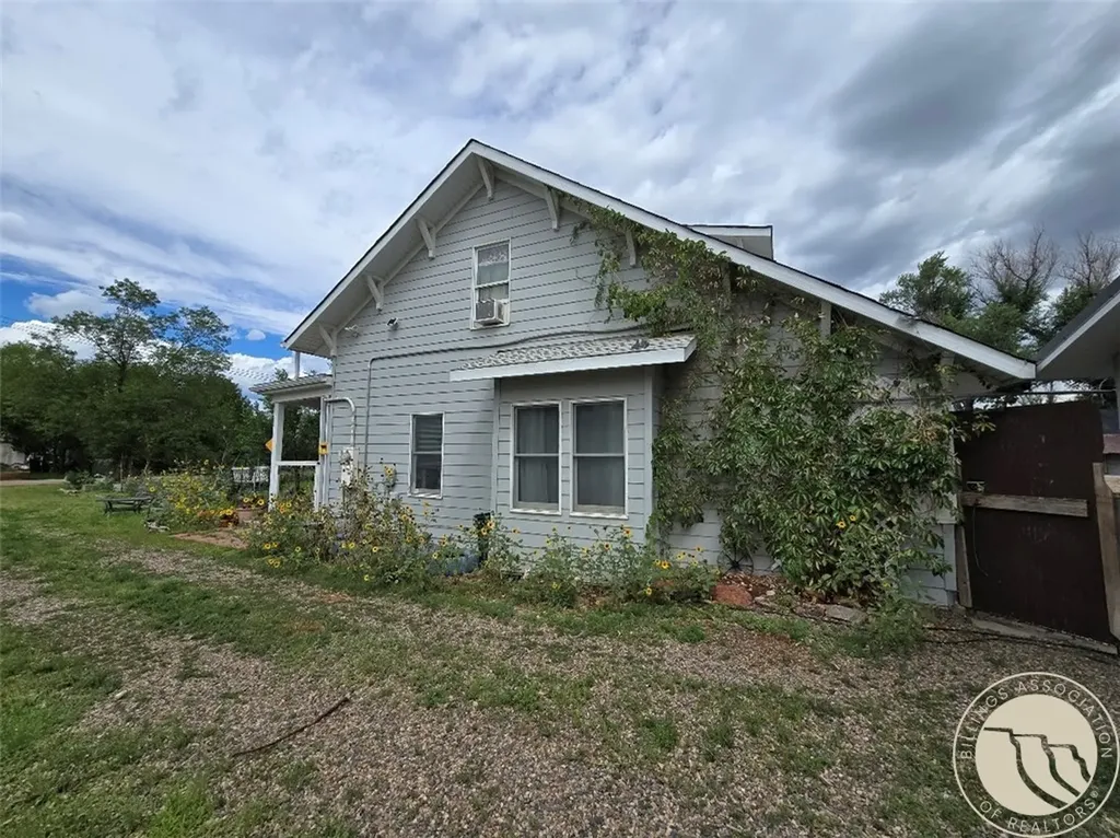 6 S 4th Street Plevna MT 59344
