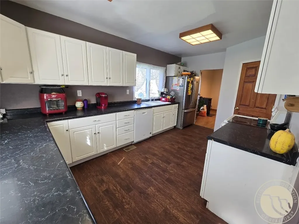 6 S 4th Street Plevna MT 59344