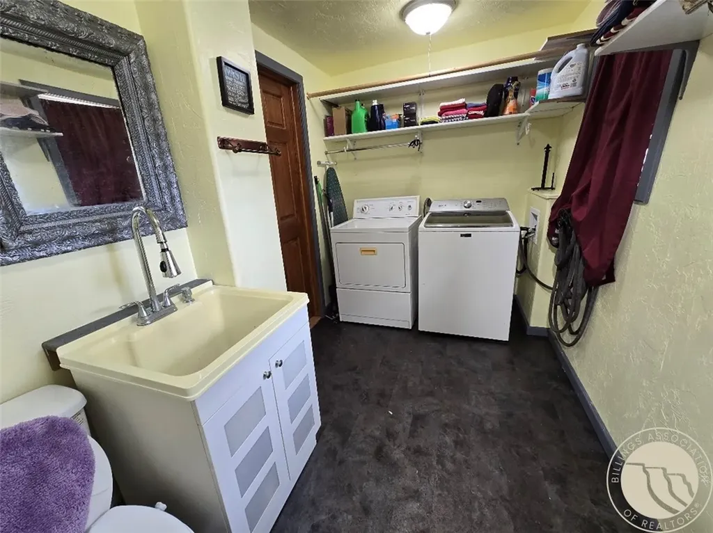 6 S 4th Street Plevna MT 59344