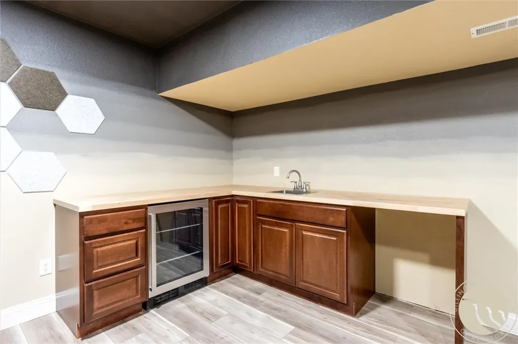 3965 Woodcreek Billings MT 59106