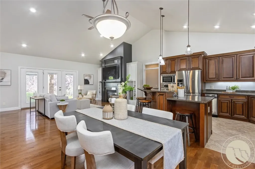 3965 Woodcreek Billings MT 59106