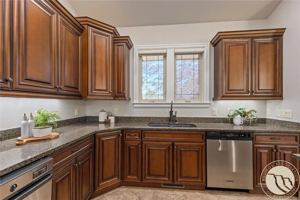 3965 Woodcreek Billings MT 59106