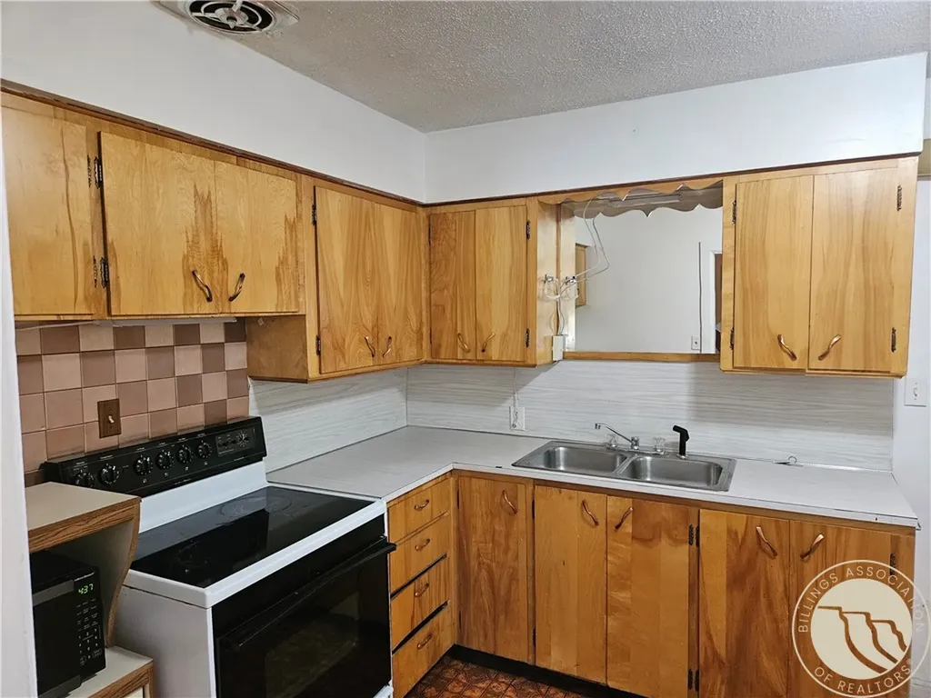 502 Lewis Avenue Billings MT 59101