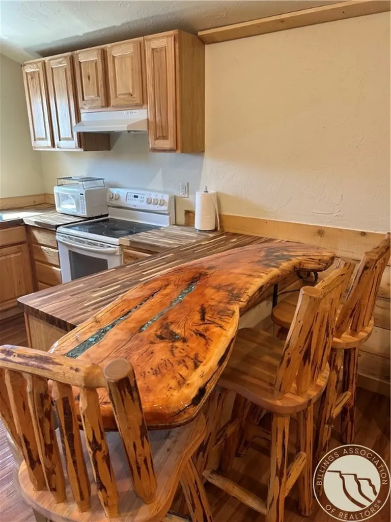 147 Musgrave Road (beartrap Ranch) Belfry MT 59008