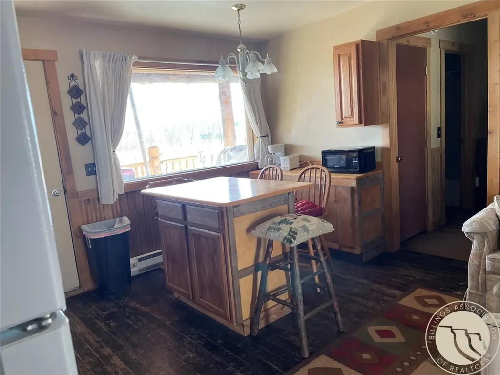 147 Musgrave Road (beartrap Ranch) Belfry MT 59008