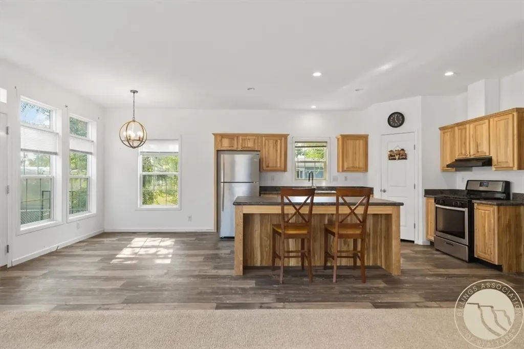 8020 Wade Street Shepherd MT 59079