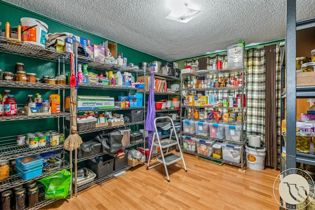 12 Avis Street Absarokee MT 59001