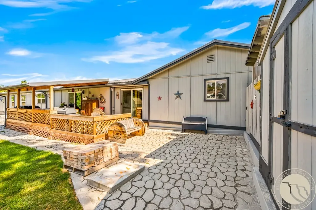 12 Avis Street Absarokee MT 59001