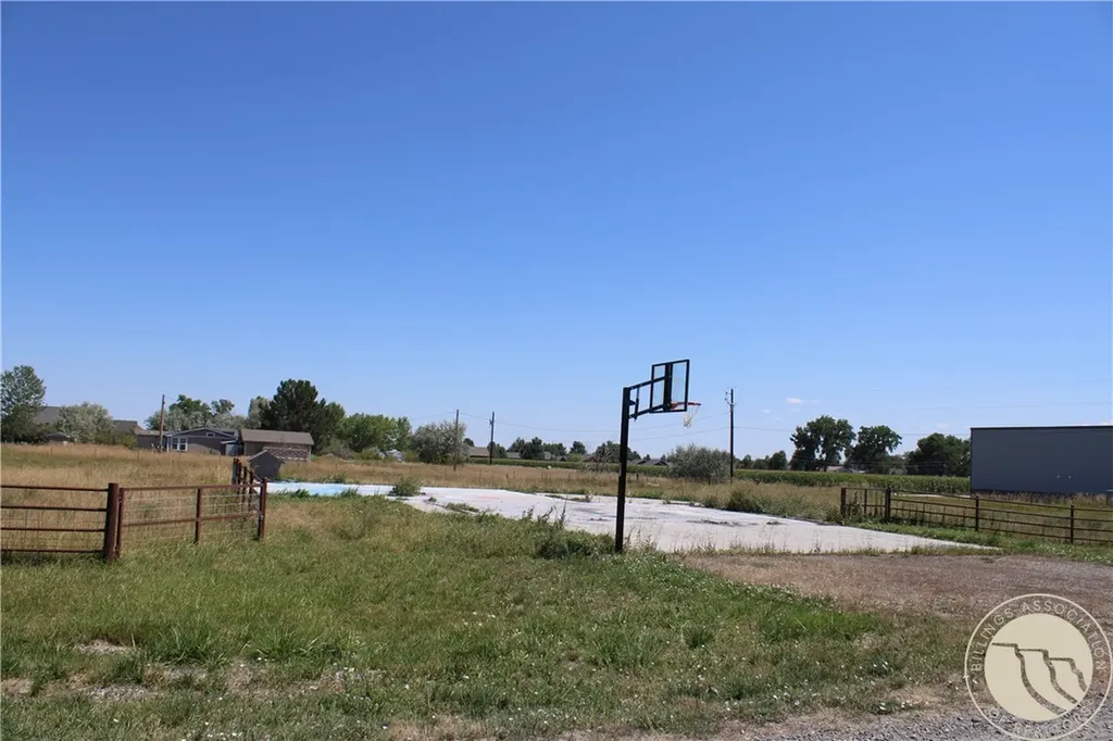545 Pike Court Billings MT 59105