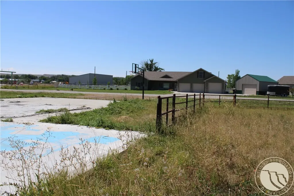 545 Pike Court Billings MT 59105
