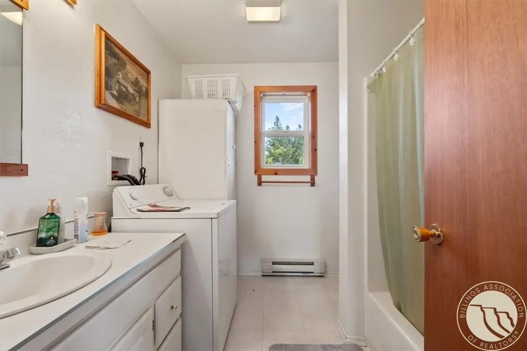 28 Travois Trail Fishtail MT 59028