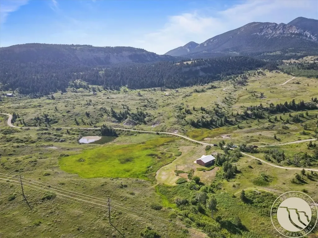 28 Travois Trail Fishtail MT 59028