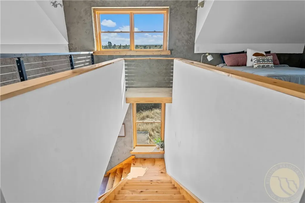 91 Upper Hawk Valley Road Columbus MT 59019