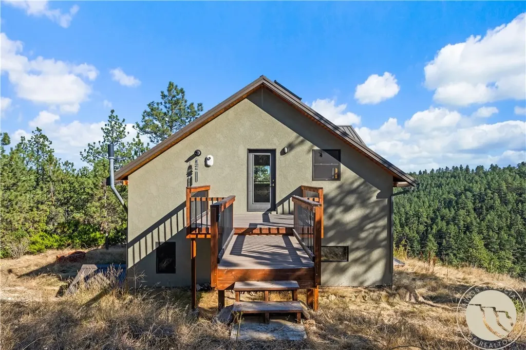 91 Upper Hawk Valley Road Columbus MT 59019
