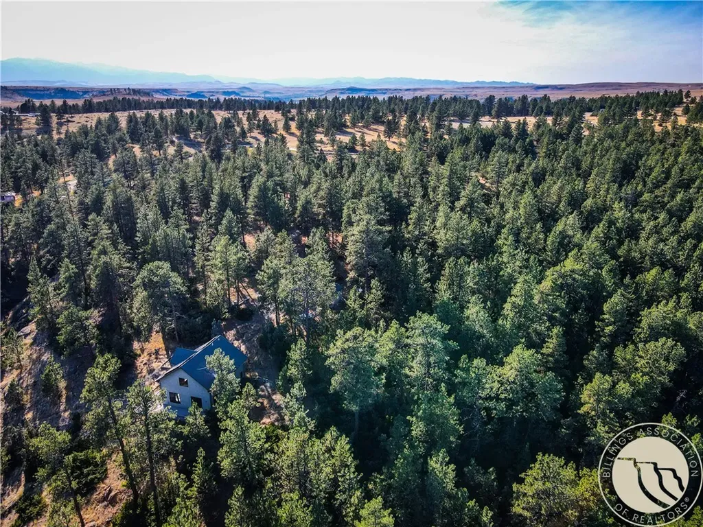 91 Upper Hawk Valley Road Columbus MT 59019