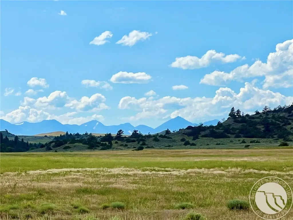 876 Lower Sweet Grass Big Timber MT 59011
