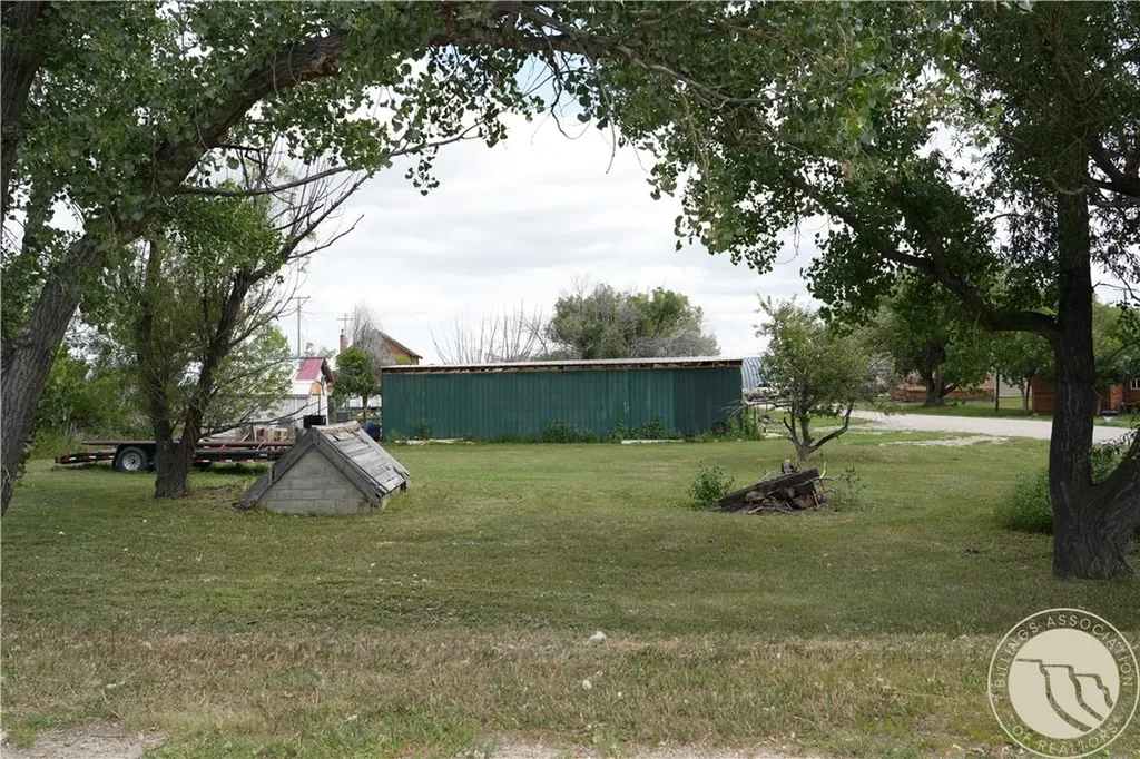 603 Wheatland Avenue S Harlowton MT 59036