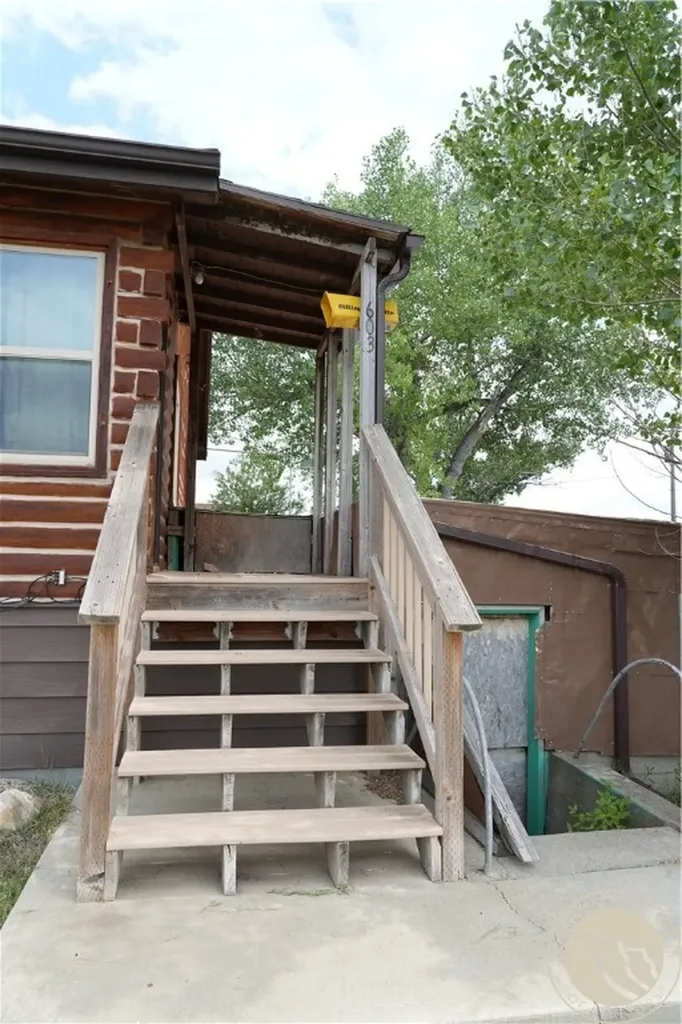603 Wheatland Avenue S Harlowton MT 59036