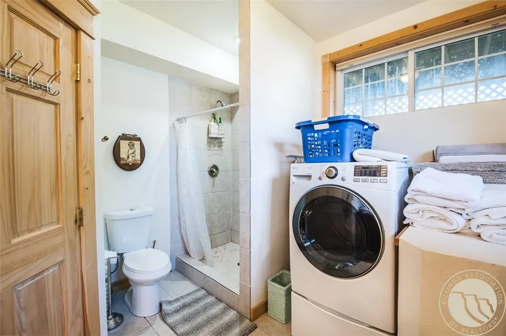 604 Cooper Avenue N (including Extra Lot) Red Lodge MT 59068