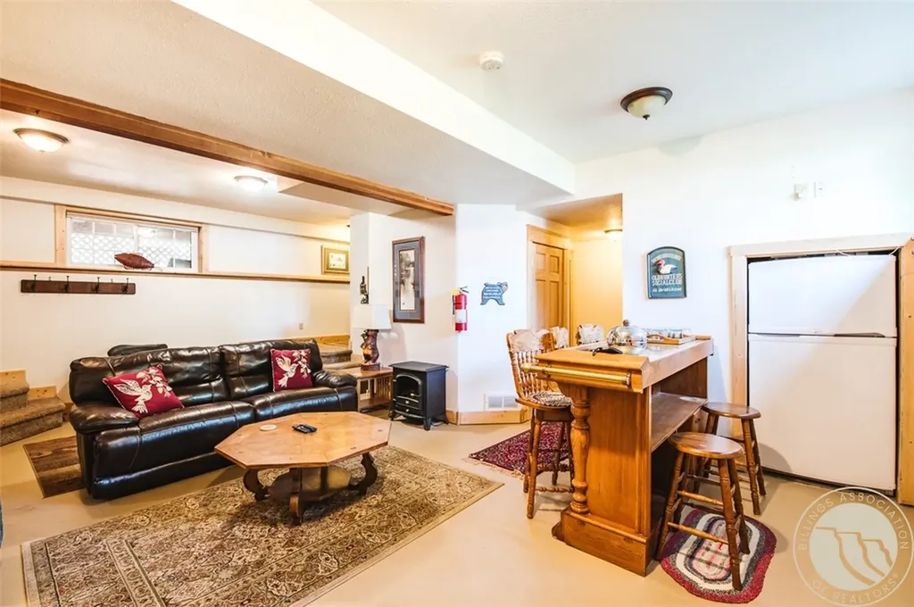 604 Cooper Avenue N (including Extra Lot) Red Lodge MT 59068