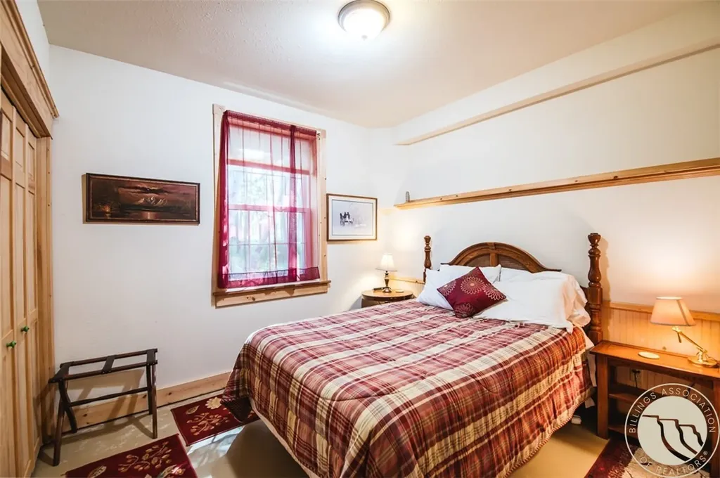 604 Cooper Avenue N (including Extra Lot) Red Lodge MT 59068