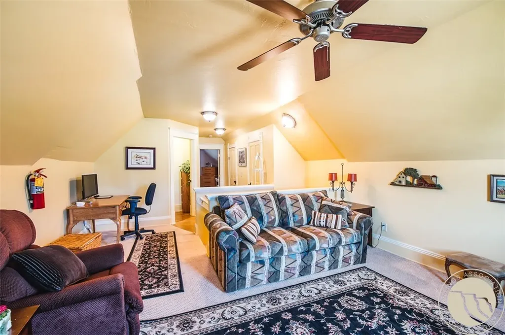 604 Cooper Avenue N (including Extra Lot) Red Lodge MT 59068