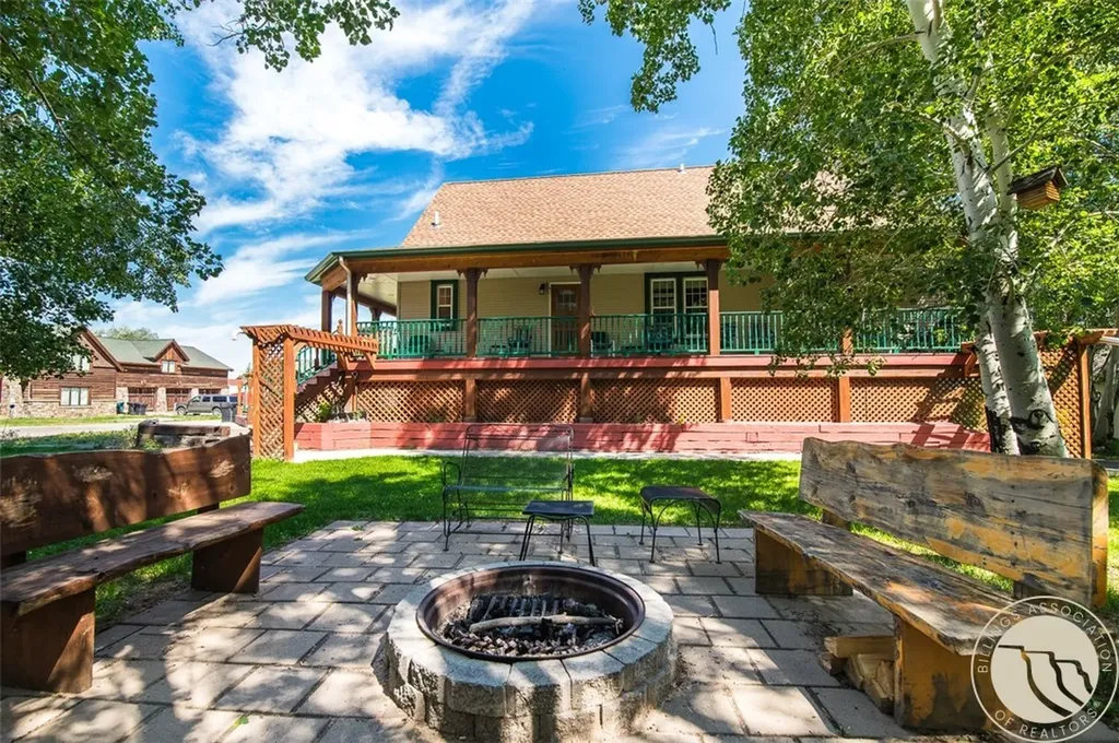 604 Cooper Avenue N (including Extra Lot) Red Lodge MT 59068